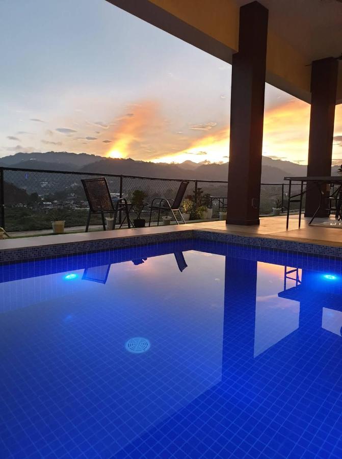 Mountain Facing Villa With Private Pool Mandaue City Exterior photo